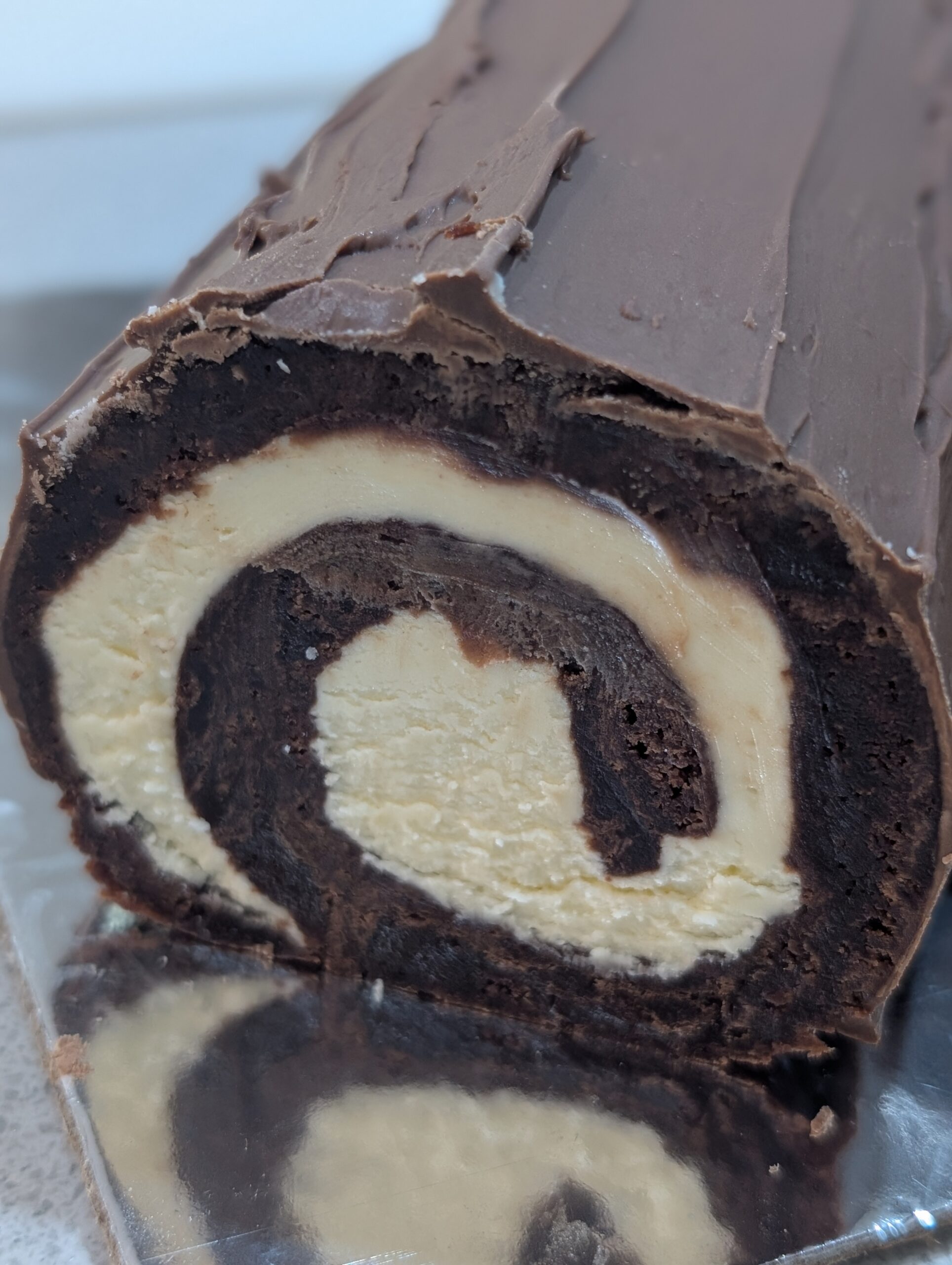 Christmas Brownie Yule Log - Image 3